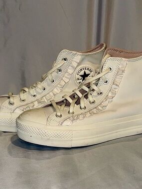 Converse Women Cream Ruffle High-Top Sneakers